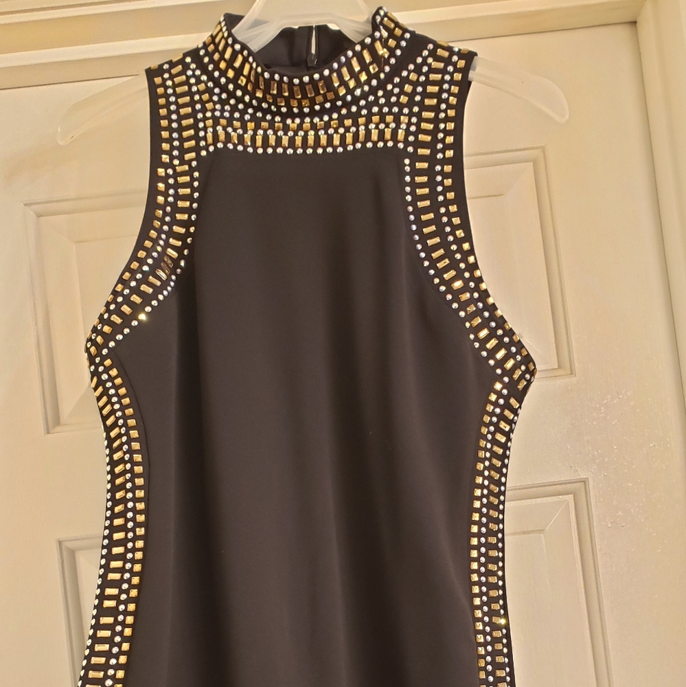 Black Dress nice for the holidays